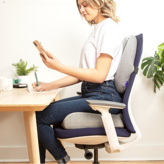 Coussin Coccyx Ergonomique Mémoire de Forme Bureau Voiture| Kumo Seat™